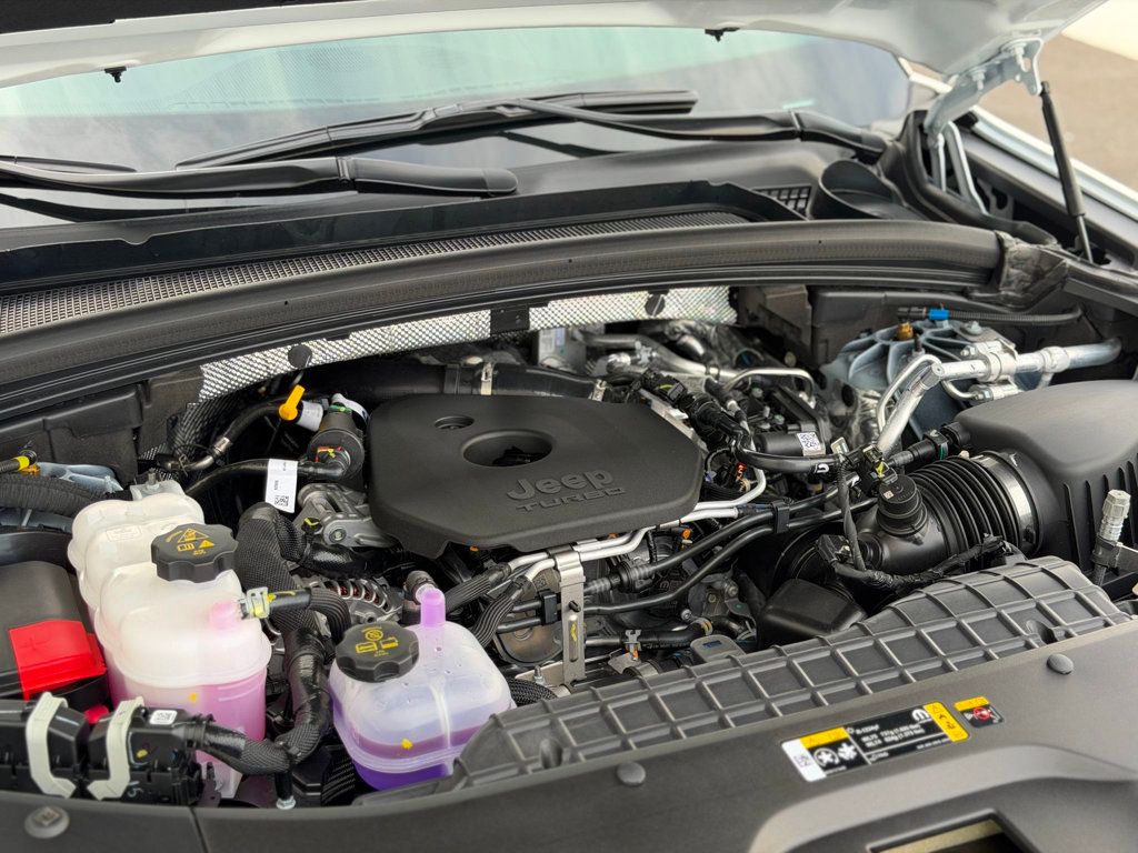 2026 Jeep Grand Cherokee L Summit 4x4 - 23002967 - 32