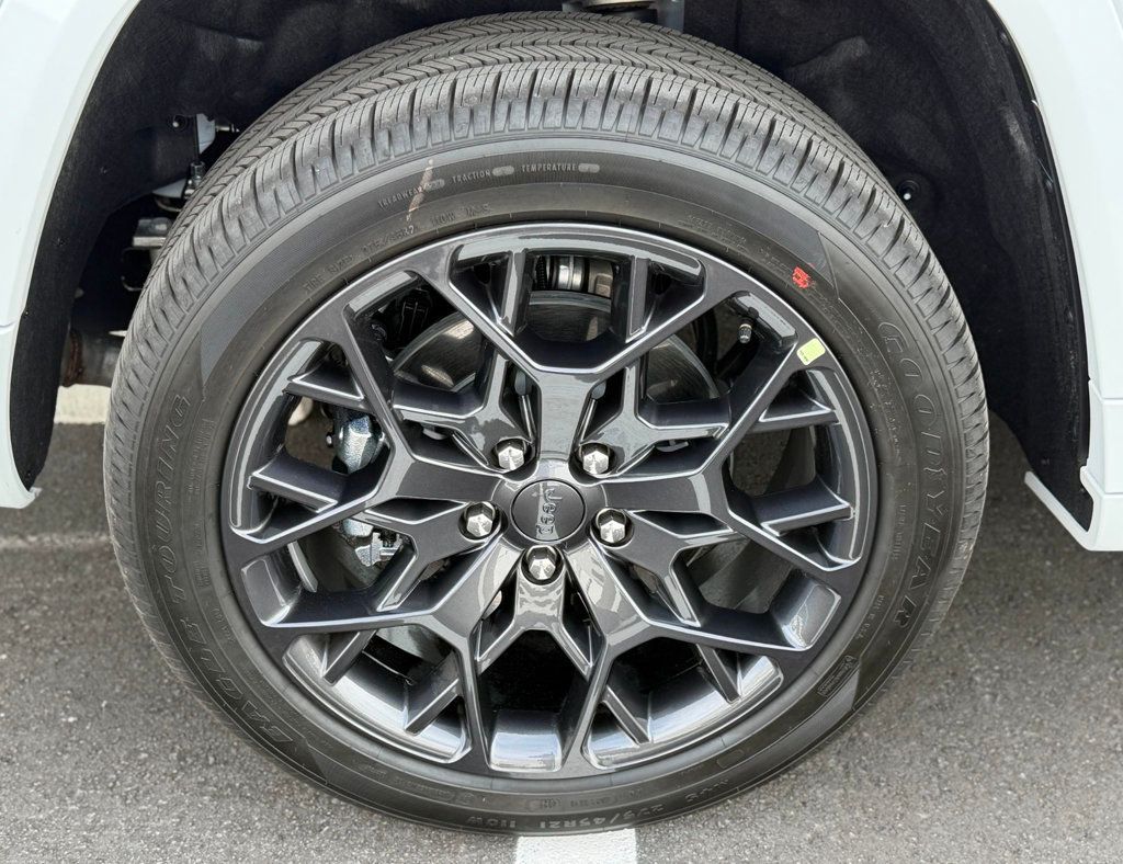 2026 Jeep Grand Cherokee L Summit 4x4 - 23002967 - 37