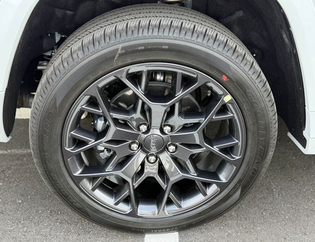 2026 Jeep Grand Cherokee L Summit 4x4 - 23002967 - 37