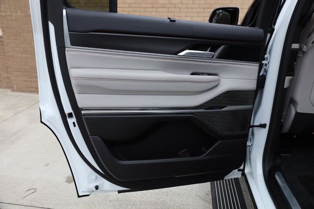 2026 Jeep Grand Wagoneer Summit Obsidian - 23026115 - 18