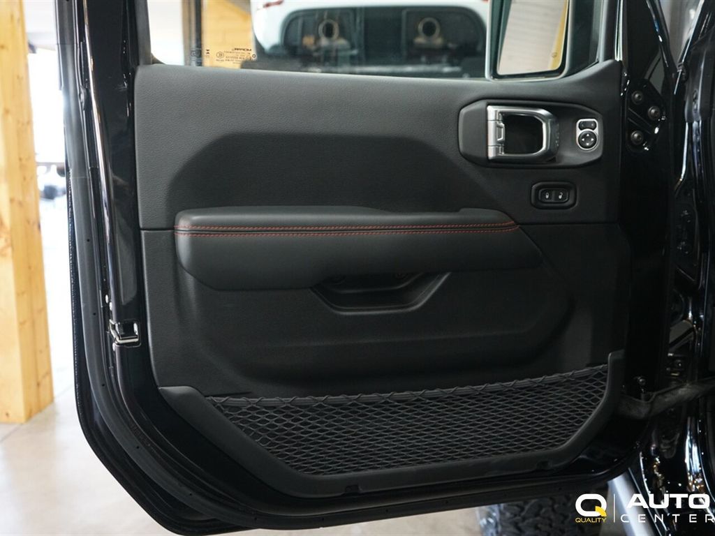 2026 Jeep Wrangler  - 23068759 - 12