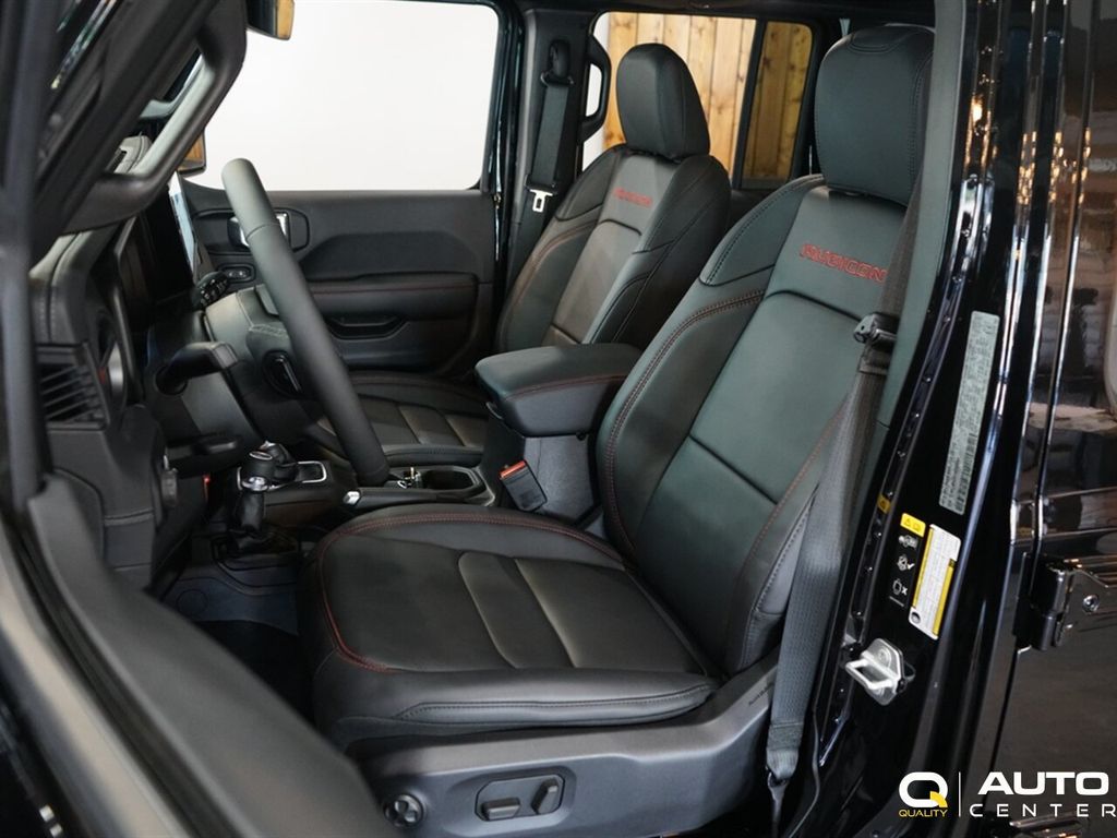 2026 Jeep Wrangler  - 23068759 - 14