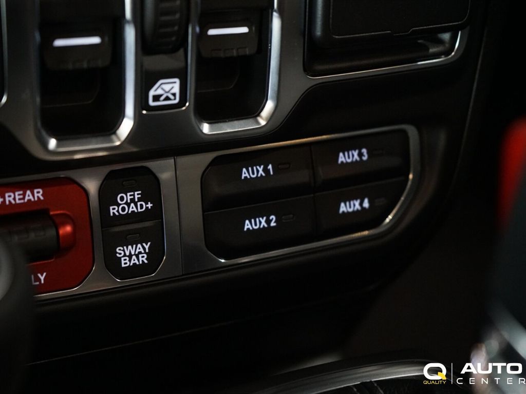 2026 Jeep Wrangler  - 23068759 - 25