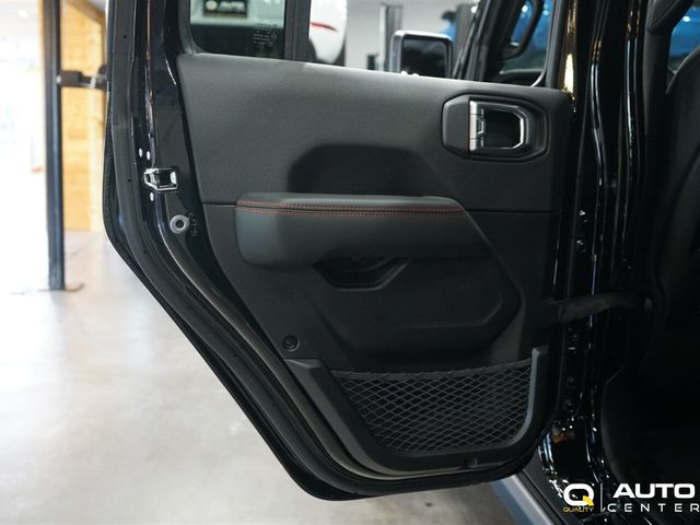 2026 Jeep Wrangler  - 23068759 - 29