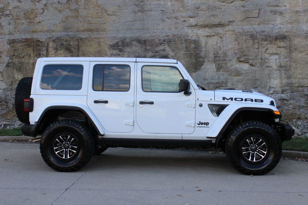 2026 Jeep Wrangler Moab 392 4 Door 4x4 - 23079699 - 3