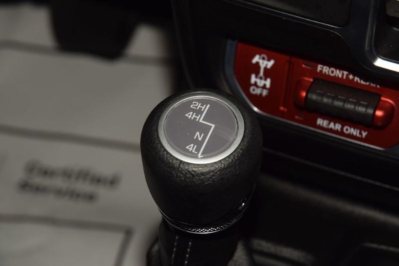 2026 Jeep Wrangler Rubicon - 23025108 - 39