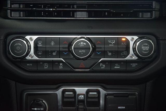 2026 Jeep Wrangler Rubicon - 23030604 - 32
