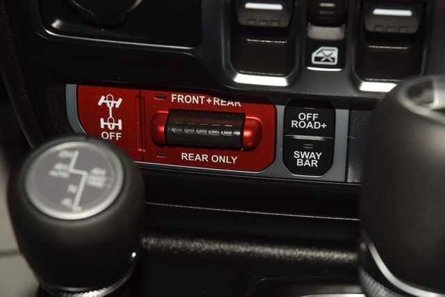 2026 Jeep Wrangler Rubicon X - 23027236 - 34