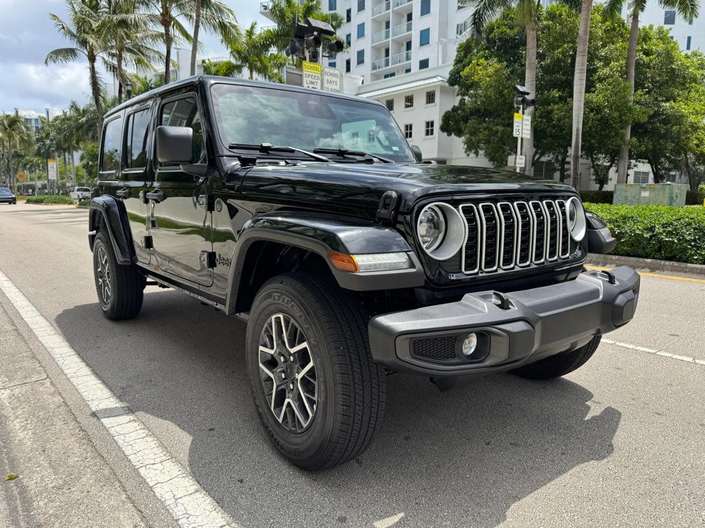 2026 Jeep Wrangler Sahara 4 Door 4x4 - 23013372 - 1