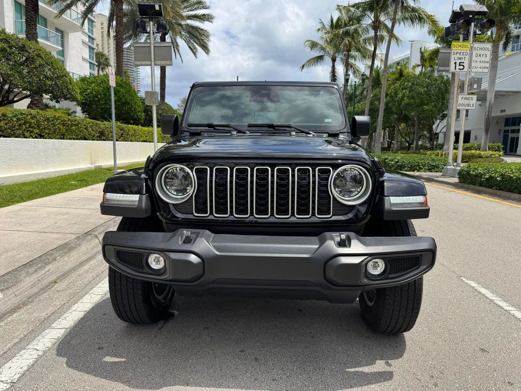 2026 Jeep Wrangler Sahara 4 Door 4x4 - 23013372 - 2