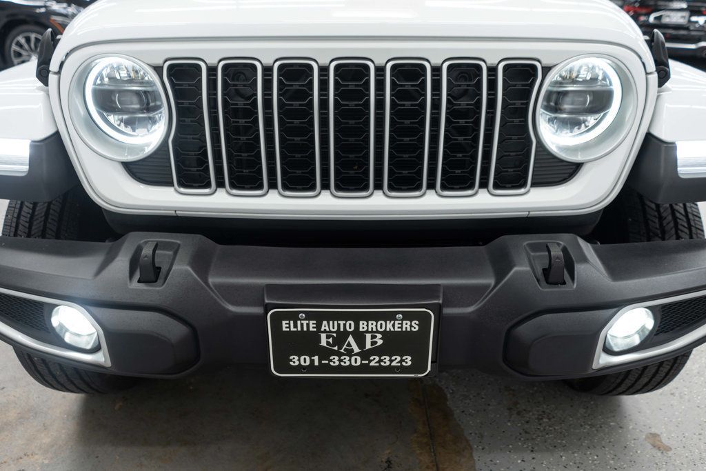 Jeep Wrangler photo 35