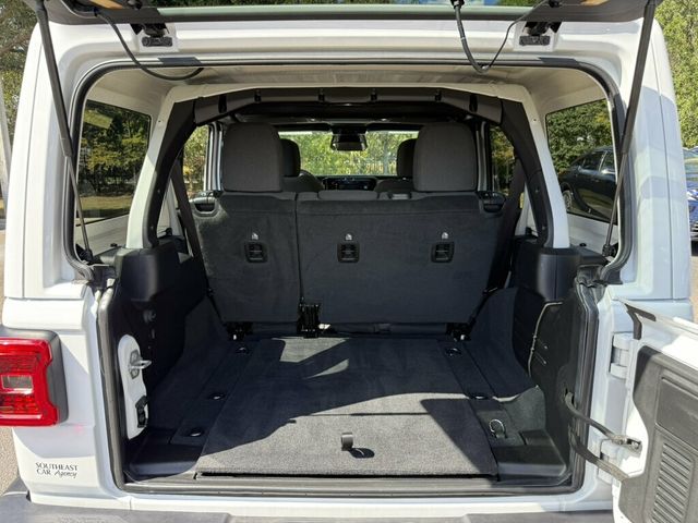 2026 Jeep Wrangler Sahara 4 Door 4x4 - 23094773 - 7