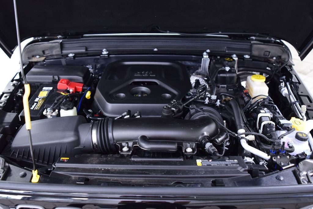 2026 Jeep Wrangler Sport - 23022253 - 26