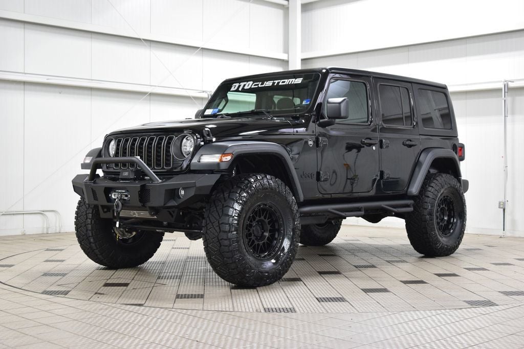 2026 Jeep Wrangler Sport - 23022253 - 2