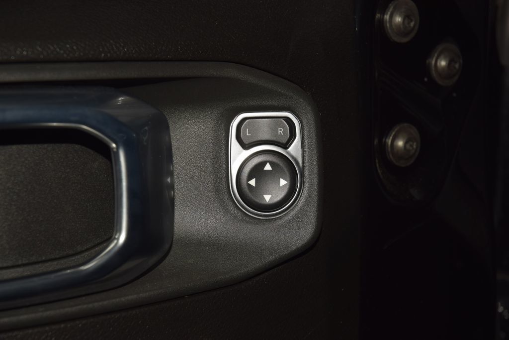 2026 Jeep Wrangler Sport - 23022253 - 42