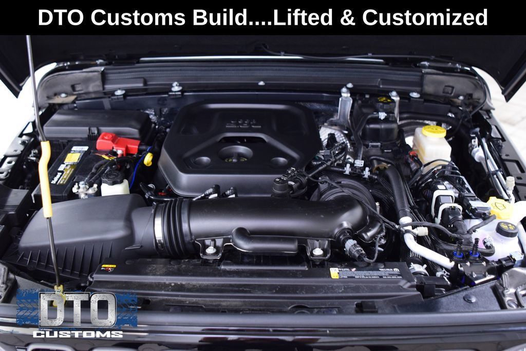 2026 Jeep Wrangler Sport S - 23022253 - 26