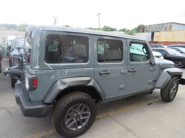 2026 Jeep Wrangler Sport S 4 Door 4x4 - 23056772 - 3
