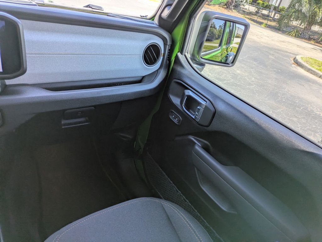 2026 Jeep Wrangler Willys - 23064825 - 24