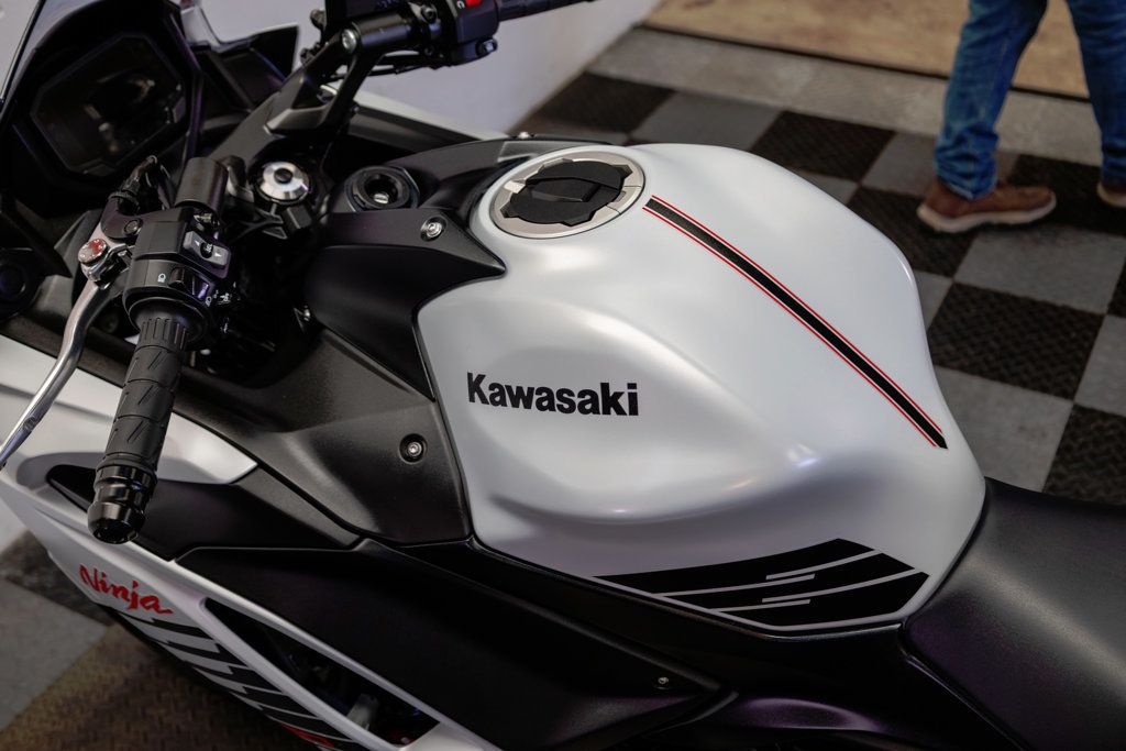 2026 KAWASAKI NINJA 650 ABS LOW MILE SPORT BIKE! - 23092979 - 12