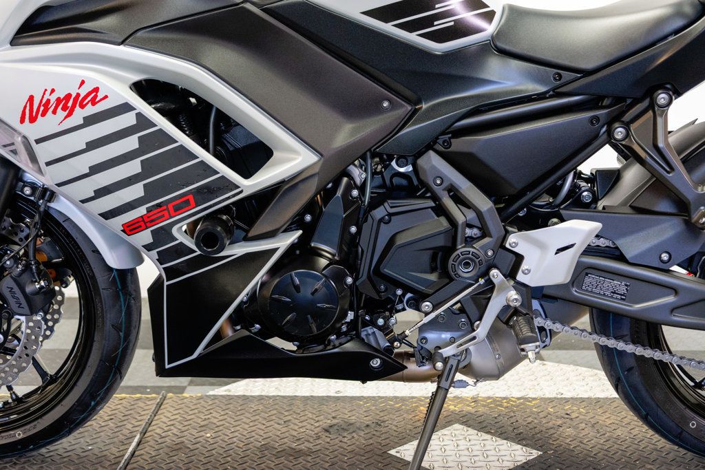 2026 KAWASAKI NINJA 650 ABS LOW MILE SPORT BIKE! - 23092979 - 21