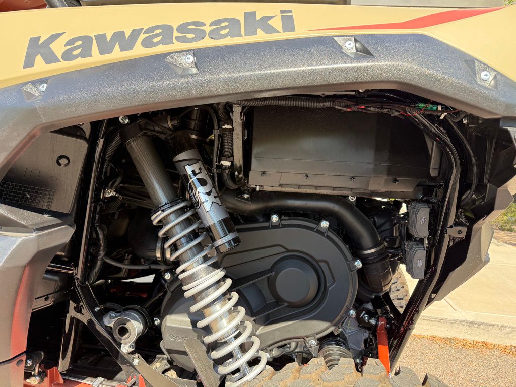 2026 Kawasaki Teryx KRX 1000 Rock Edition Only 6 Miles! - 23057539 - 14