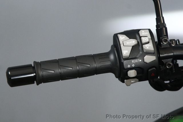 2026 Kawasaki Z1100 SE ABS Available Now! - 23051998 - 30