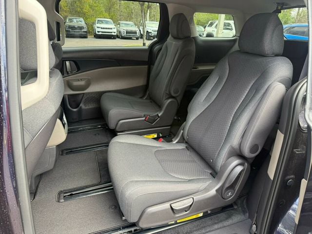 2026 Kia Carnival LX FWD - 23003274 - 7