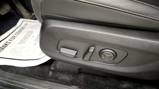 2026 Kia Carnival Hybrid SX FWD w/ Dark Edition Package - 23085558 - 10