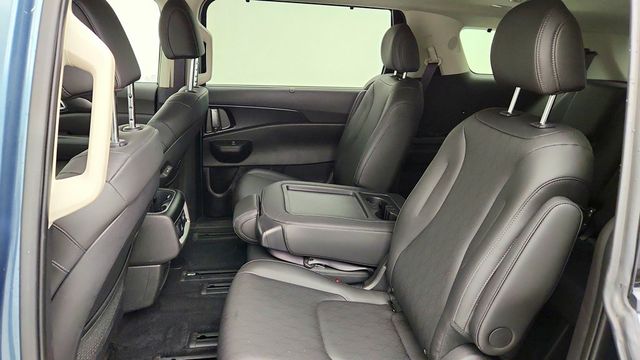 2026 Kia Carnival Hybrid SX FWD w/ Dark Edition Package - 23085558 - 20
