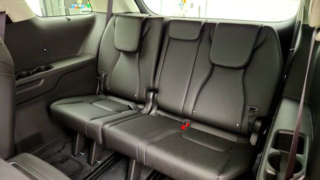 2026 Kia Carnival Hybrid SX FWD w/ Dark Edition Package - 23085558 - 21