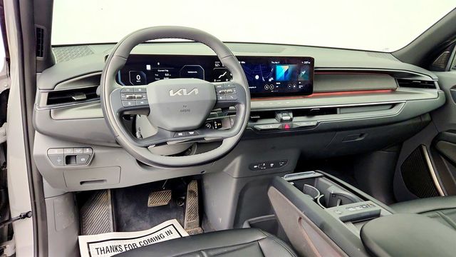 2026 Kia EV9 Land AWD w/ Nightfall Edition Package - 23075586 - 11