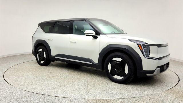 2026 Kia EV9 Light Short Range RWD - 23012902 - 2