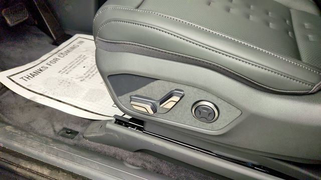 2026 Kia EV9 Wind AWD - 23007447 - 11