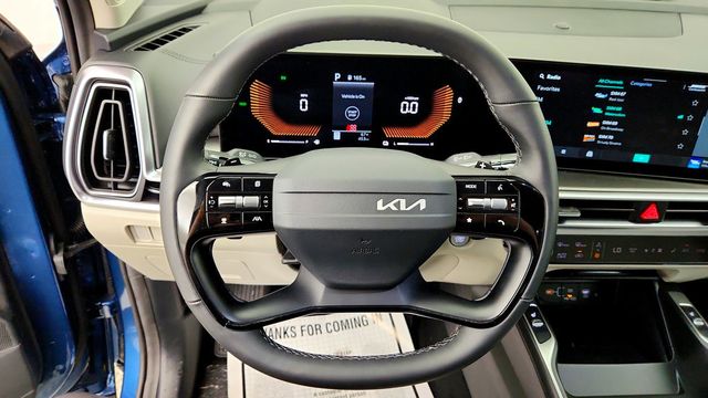 2026 Kia Sorento Hybrid EX AWD w/ Premium Pkg, Panoramic Roof & Bose Audio - 23102018 - 12