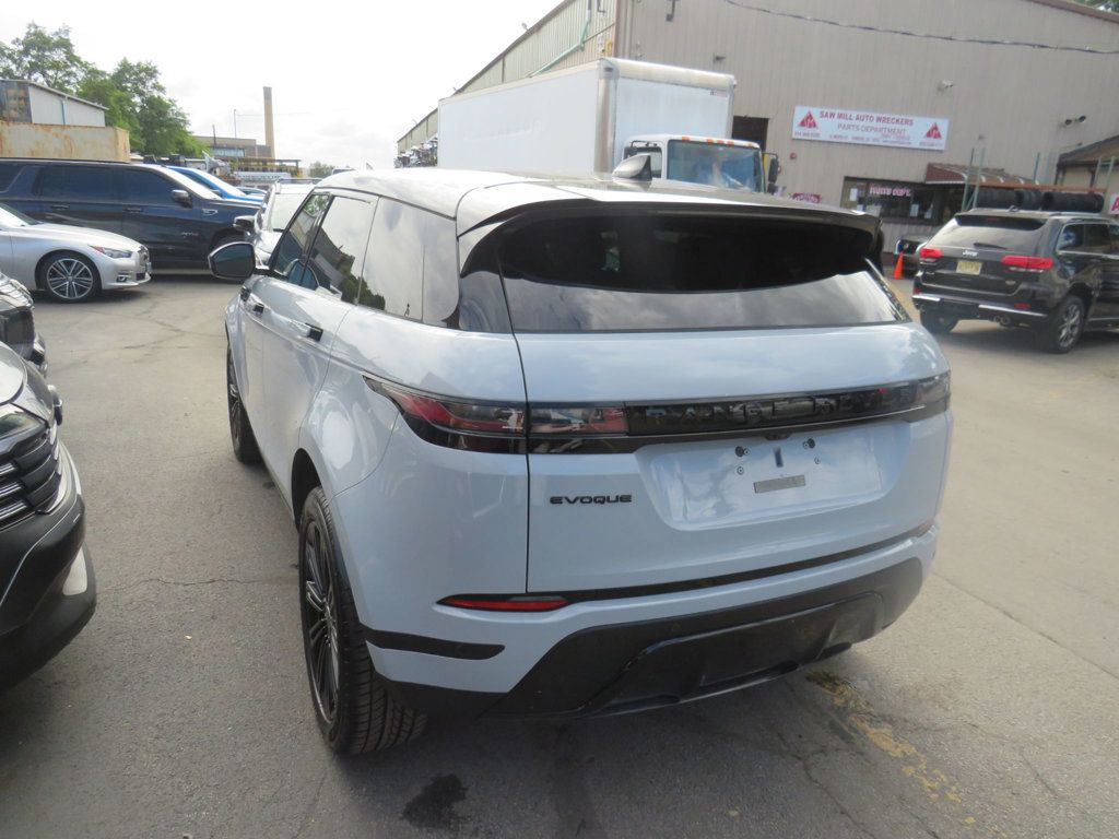 Land Rover Range Rover Evoque photo 10