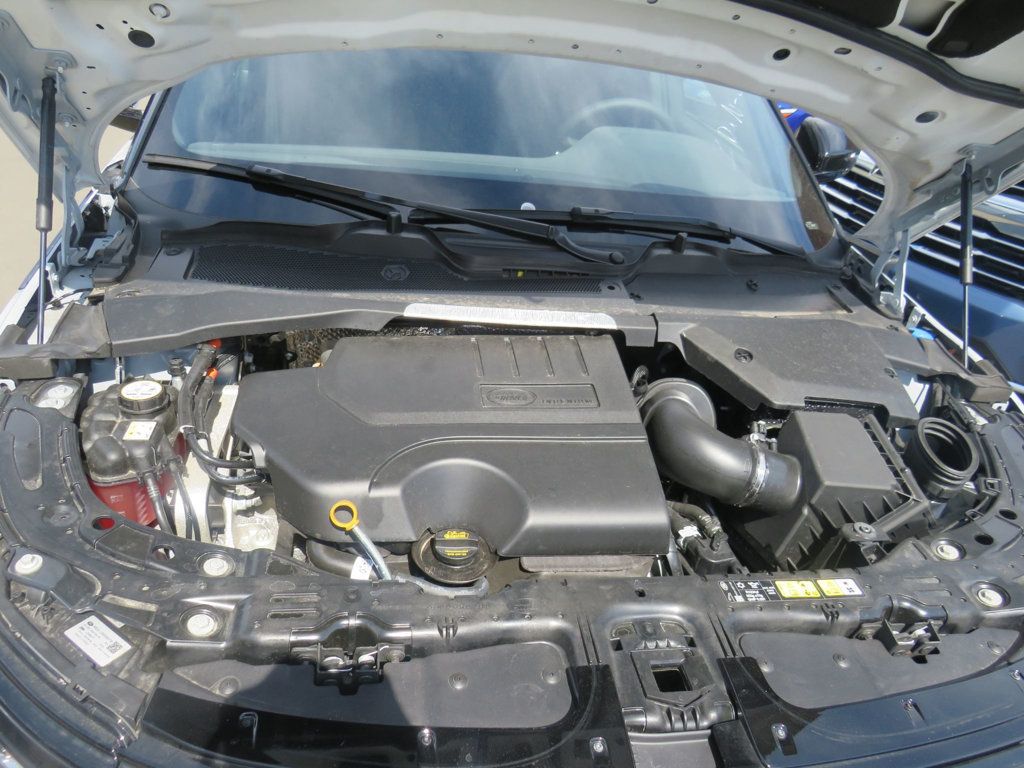 Land Rover Range Rover Evoque photo 19