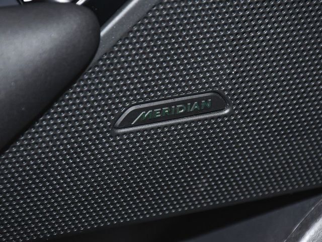 2026 Land Rover Range Rover Velar Dynamic SE - 23020377 - 10