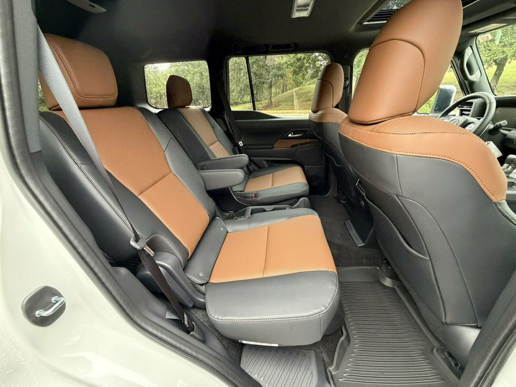 2026 Lexus GX GX 550 Premium+ 4WD - 23089872 - 36