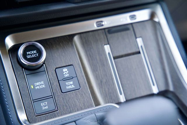 2026 Lexus GX Local Trade/Premium Plus/Heated&CooledSeats/Heads Up Display/NAV - 23028816 - 31