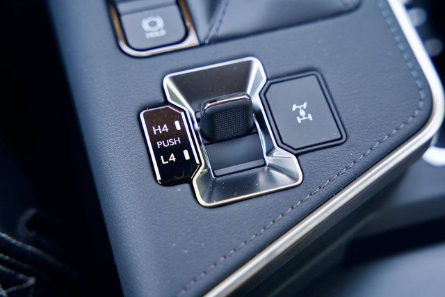 2026 Lexus GX Local Trade/Premium Plus/Heated&CooledSeats/Heads Up Display/NAV - 23028816 - 33