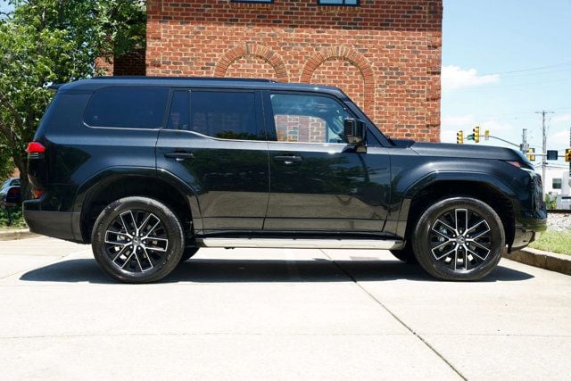 2026 Lexus GX Local Trade/Premium Plus/Heated&CooledSeats/Heads Up Display/NAV - 23028816 - 3