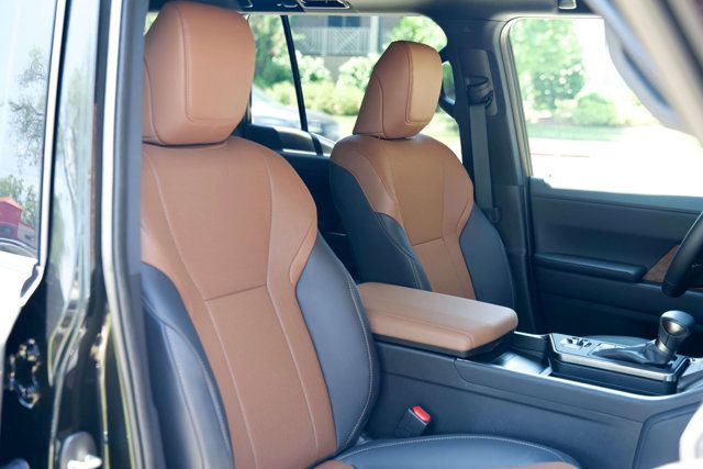 2026 Lexus GX Local Trade/Premium Plus/Heated&CooledSeats/Heads Up Display/NAV - 23028816 - 45