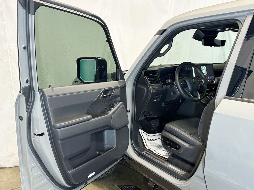 2026 Lexus GX LUXURY +  - 23058456 - 19