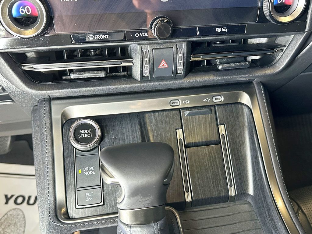 2026 Lexus GX LUXURY +  - 23058456 - 36