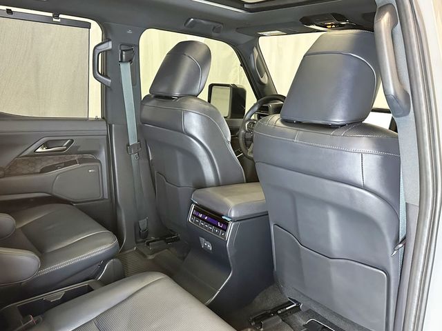 2026 Lexus GX LUXURY +  - 23058456 - 46