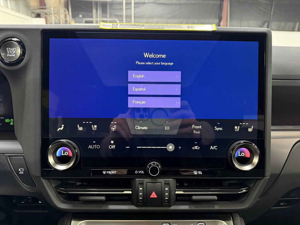 2026 Lexus GX Luxury Plus/Heated&Cooled Massaging Seats/Mark Levinson Audio - 23097597 - 12