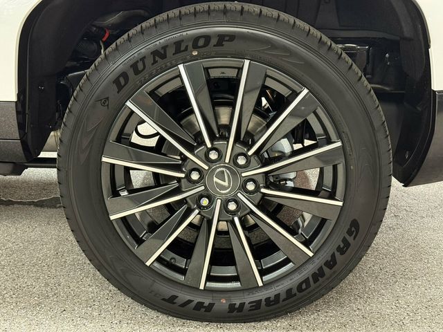 2026 Lexus GX Luxury Plus/Heated&Cooled Massaging Seats/Mark Levinson Audio - 23097597 - 34