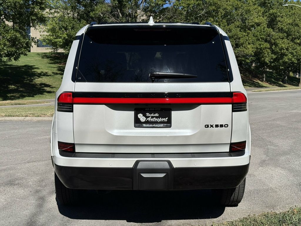2026 Lexus GX Luxury Plus/Heated&Cooled Massaging Seats/Mark Levinson Audio - 23097597 - 4