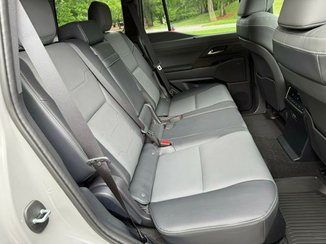 2026 Lexus GX Mark Levinson Premium Audio, Head-Up Display, Cold Area Package - 23032285 - 27