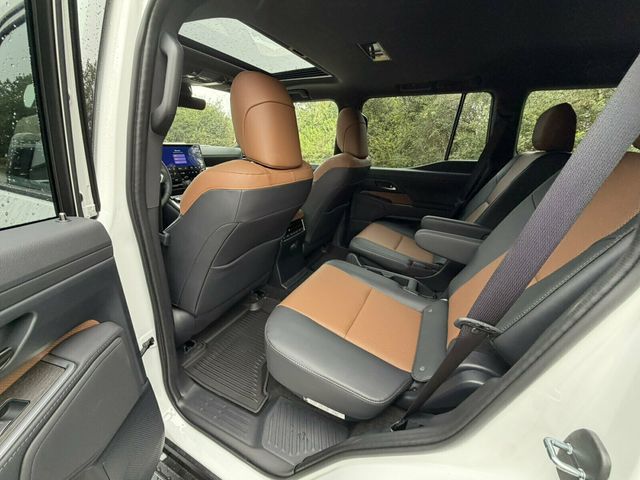 2026 Lexus GX Premium Plus Pkg/Heated&Cooled Seats/Mark Levinson Audio/Sunroof - 23089872 - 31